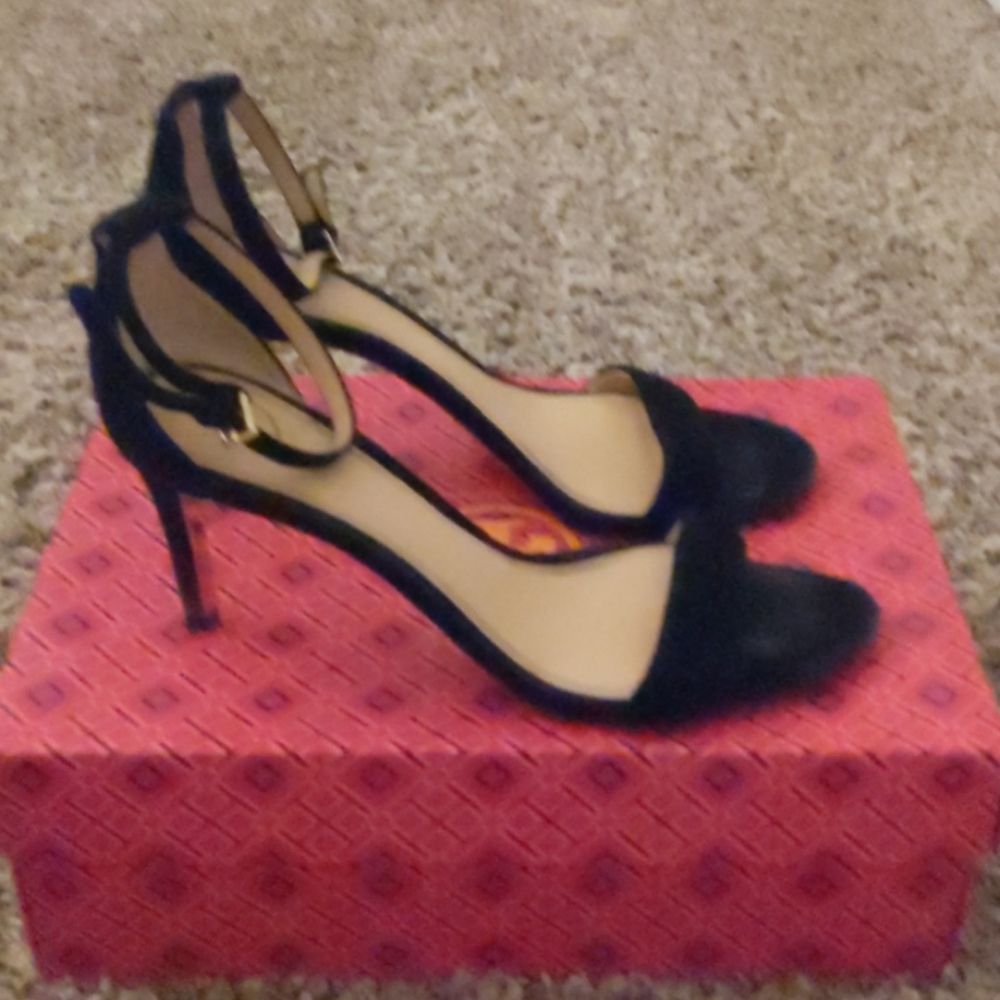 Tory Burch-Keri Suede Sandal